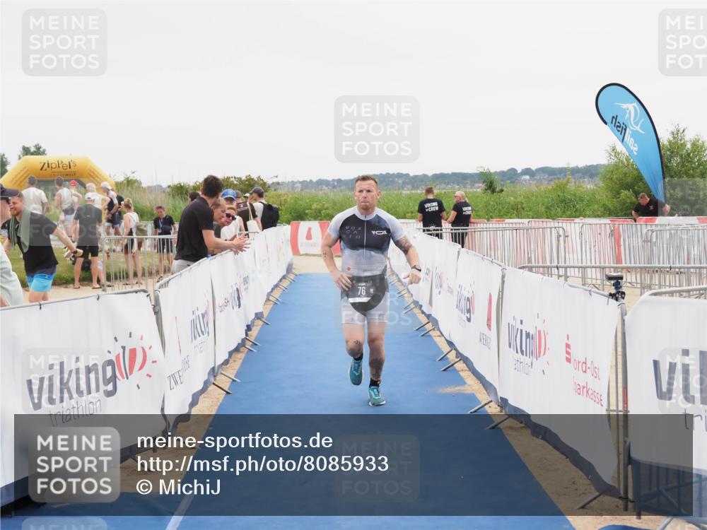 22.06.2025 - Viking Triathlon MichiJ http://msf.ph/oto/8085933 22.06.2025 16:13:42 Ziel 76 meine-sportfotos.de