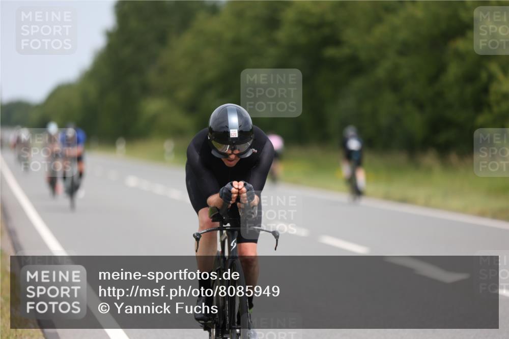22.06.2025 - Viking Triathlon Yannick Fuchs http://msf.ph/oto/8085949 22.06.2025 12:40:55 Radfahren 71, 131, 148, 214, 309, 464, 620, 626, 639 meine-sportfotos.de