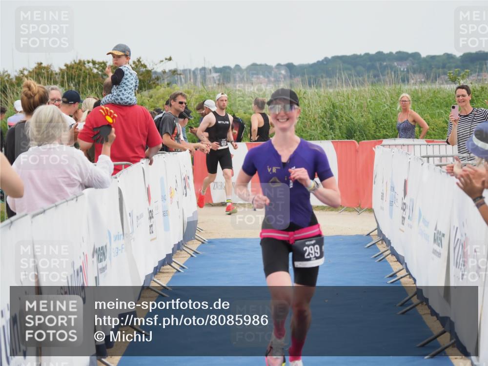 22.06.2025 - Viking Triathlon MichiJ http://msf.ph/oto/8085986 22.06.2025 14:47:02 Ziel 299 meine-sportfotos.de