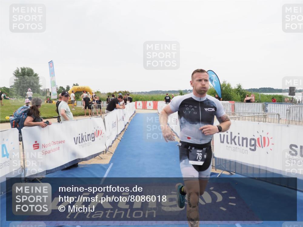 22.06.2025 - Viking Triathlon MichiJ http://msf.ph/oto/8086018 22.06.2025 16:13:44 Ziel 76 meine-sportfotos.de