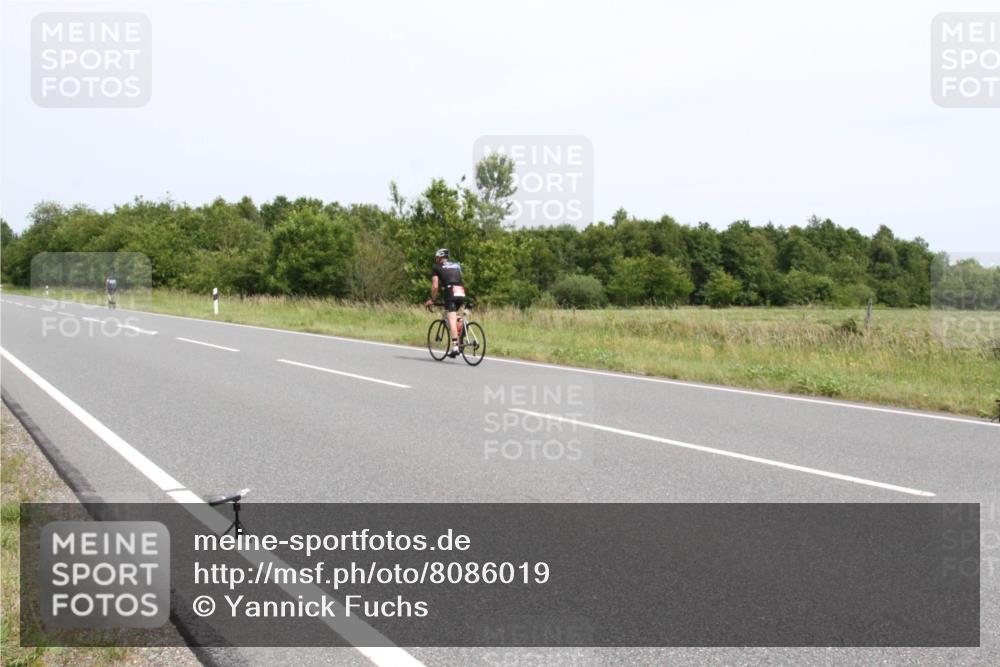 22.06.2025 - Viking Triathlon Yannick Fuchs http://msf.ph/oto/8086019 22.06.2025 13:10:56 Radfahren 621, 634 meine-sportfotos.de