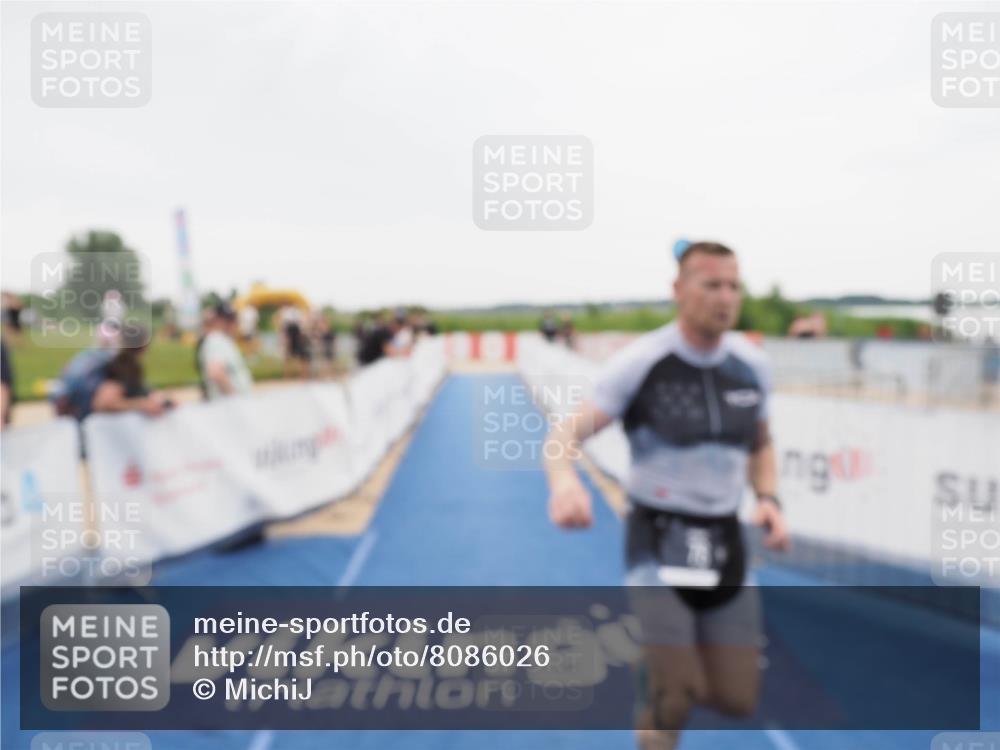 22.06.2025 - Viking Triathlon MichiJ http://msf.ph/oto/8086026 22.06.2025 16:13:44 Ziel 76 meine-sportfotos.de