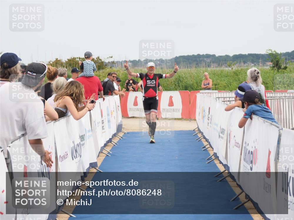 22.06.2025 - Viking Triathlon MichiJ http://msf.ph/oto/8086248 22.06.2025 14:48:00 Ziel 145, 520 meine-sportfotos.de