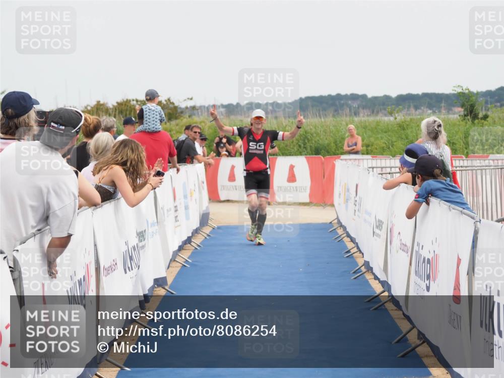 22.06.2025 - Viking Triathlon MichiJ http://msf.ph/oto/8086254 22.06.2025 14:48:00 Ziel 145, 520 meine-sportfotos.de