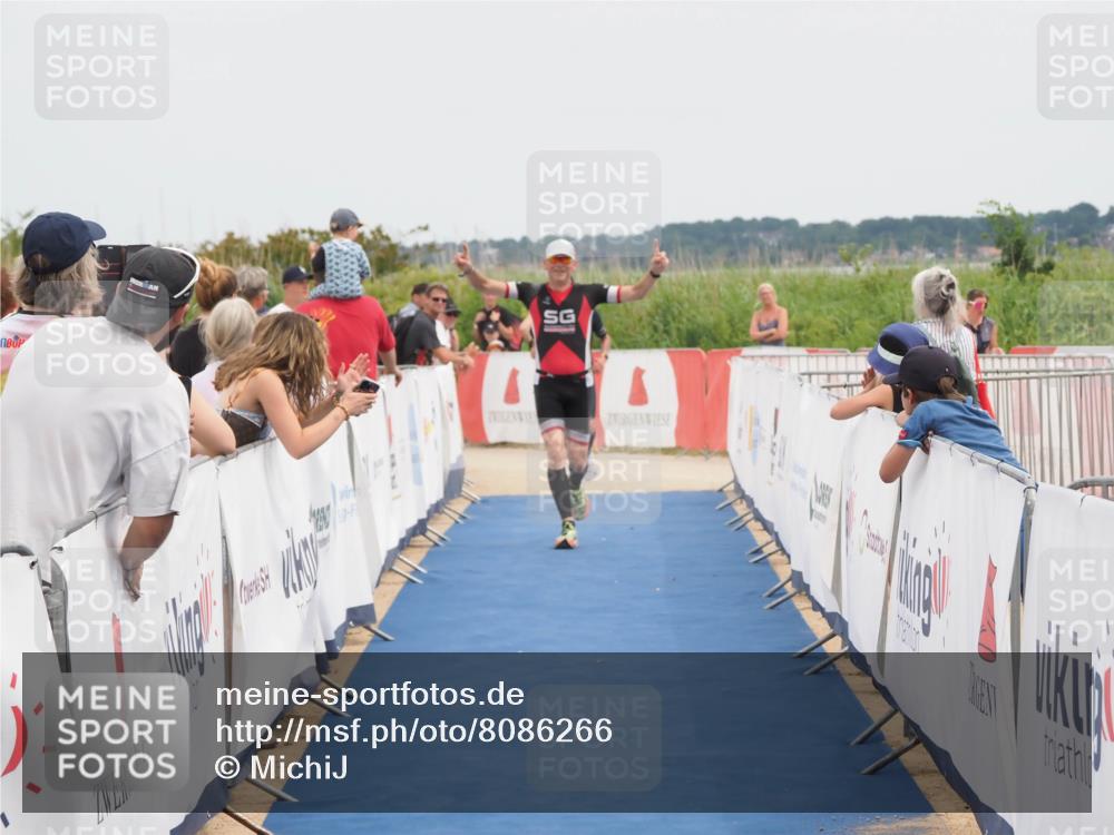 22.06.2025 - Viking Triathlon MichiJ http://msf.ph/oto/8086266 22.06.2025 14:48:00 Ziel 145, 520 meine-sportfotos.de