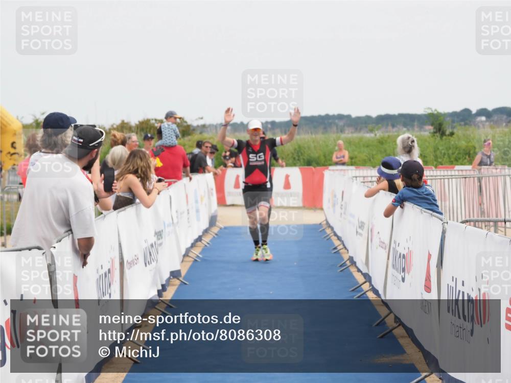 22.06.2025 - Viking Triathlon MichiJ http://msf.ph/oto/8086308 22.06.2025 14:48:01 Ziel 145, 520 meine-sportfotos.de