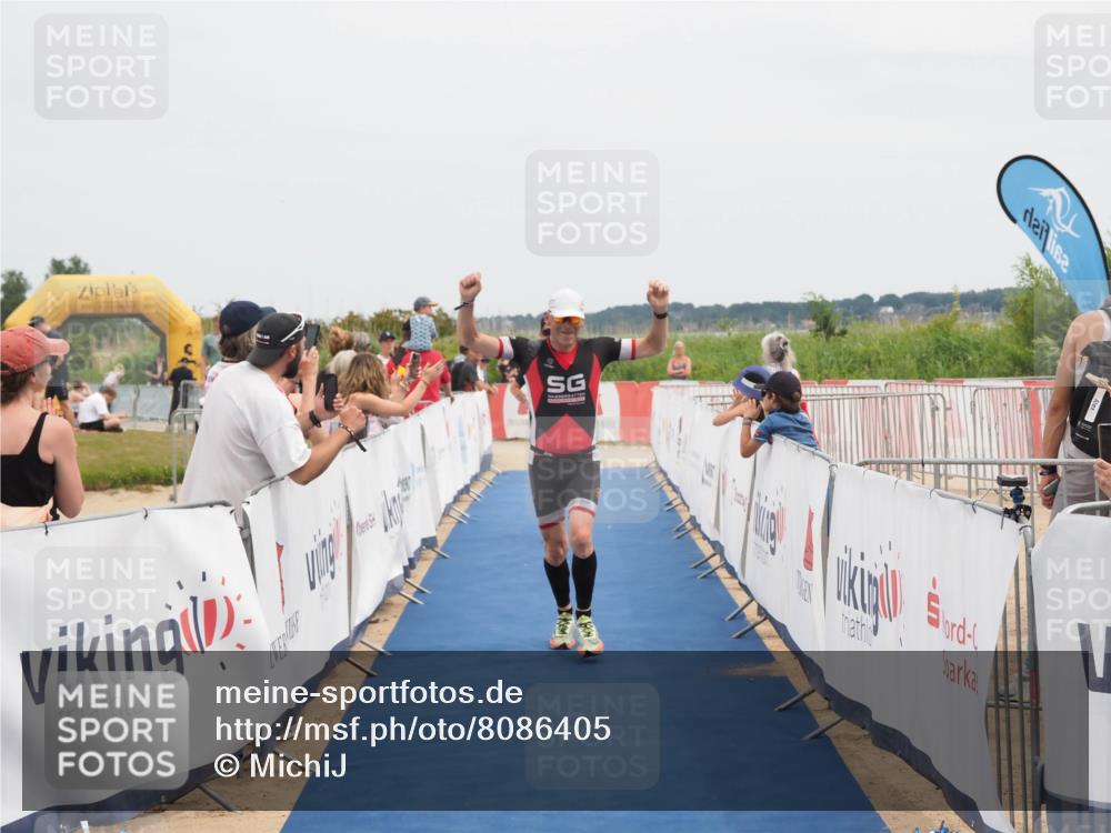 22.06.2025 - Viking Triathlon MichiJ http://msf.ph/oto/8086405 22.06.2025 14:48:03 Ziel 145, 520 meine-sportfotos.de