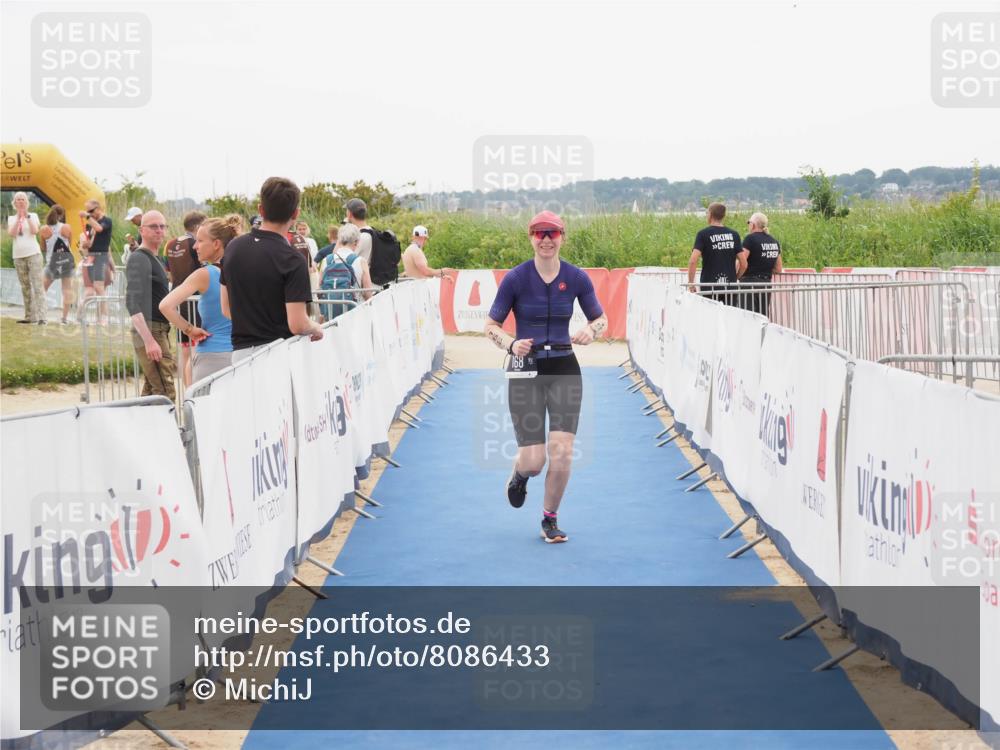22.06.2025 - Viking Triathlon MichiJ http://msf.ph/oto/8086433 22.06.2025 16:16:26 Ziel 168 meine-sportfotos.de