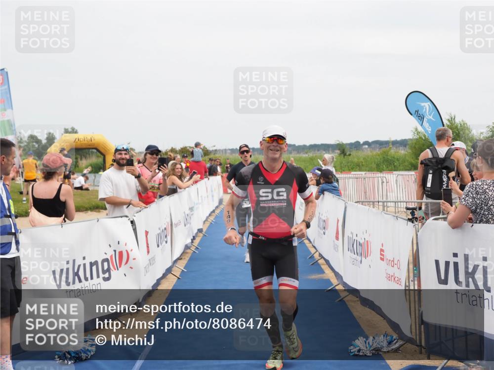 22.06.2025 - Viking Triathlon MichiJ http://msf.ph/oto/8086474 22.06.2025 14:48:05 Ziel 145, 520 meine-sportfotos.de