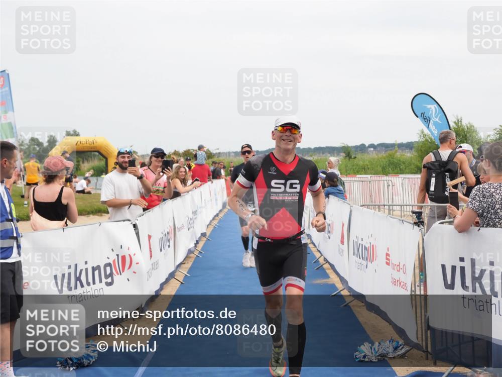 22.06.2025 - Viking Triathlon MichiJ http://msf.ph/oto/8086480 22.06.2025 14:48:05 Ziel 145, 520 meine-sportfotos.de