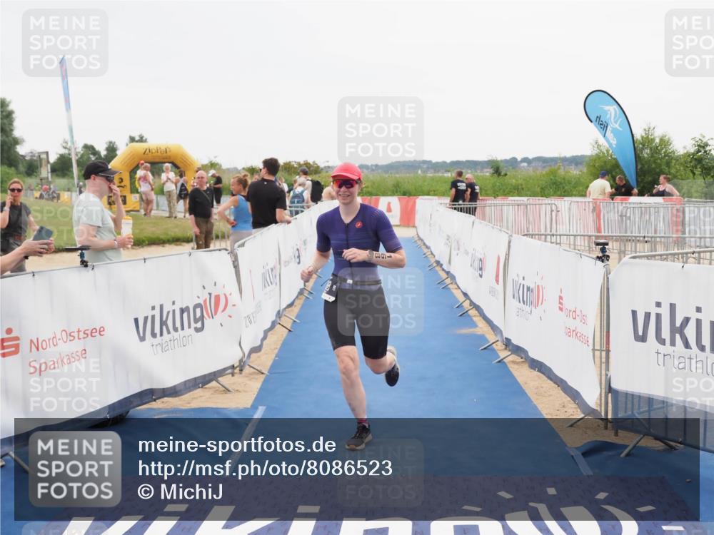 22.06.2025 - Viking Triathlon MichiJ http://msf.ph/oto/8086523 22.06.2025 16:16:28 Ziel 168 meine-sportfotos.de