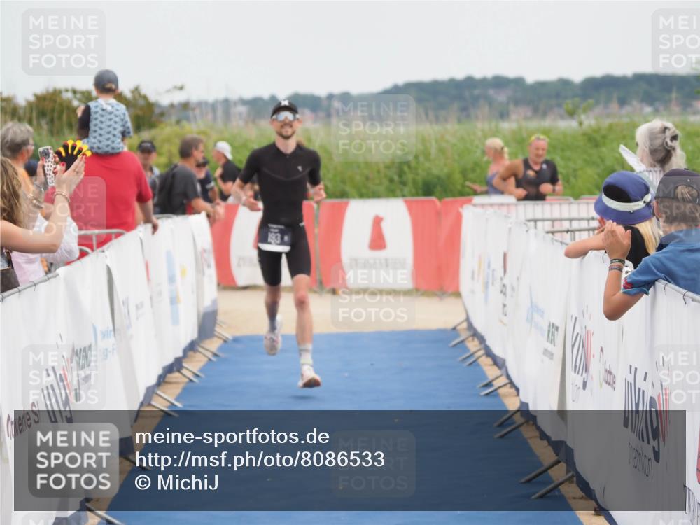 22.06.2025 - Viking Triathlon MichiJ http://msf.ph/oto/8086533 22.06.2025 14:48:30 Ziel 193 meine-sportfotos.de