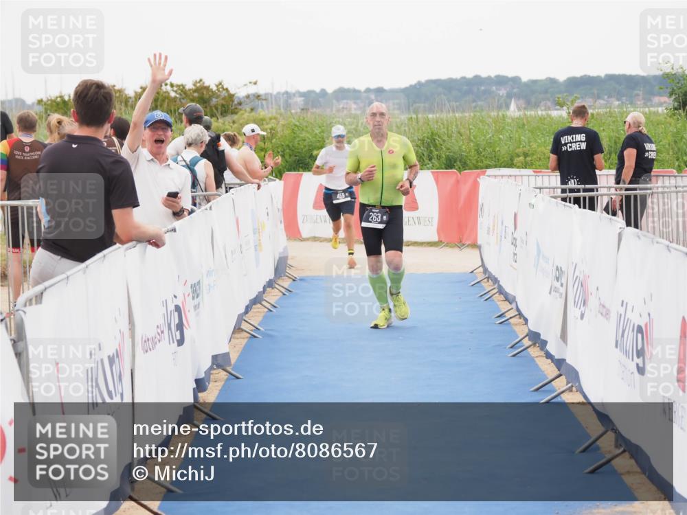 22.06.2025 - Viking Triathlon MichiJ http://msf.ph/oto/8086567 22.06.2025 16:16:48 Ziel 263, 459 meine-sportfotos.de
