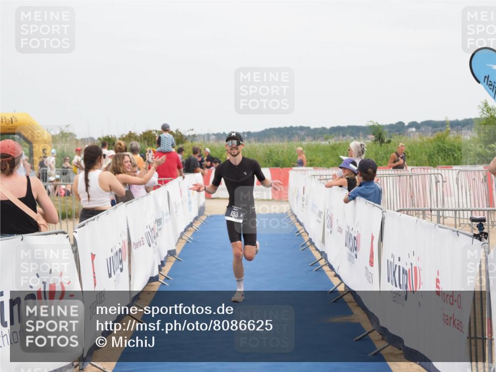 22.06.2025 - Viking Triathlon MichiJ http://msf.ph/oto/8086625 22.06.2025 14:48:32 Ziel 193 meine-sportfotos.de