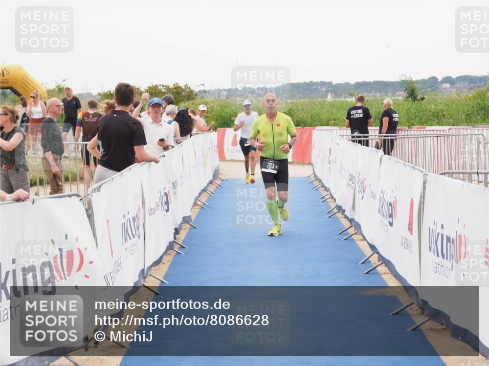 22.06.2025 - Viking Triathlon MichiJ http://msf.ph/oto/8086628 22.06.2025 16:16:50 Ziel 263, 459 meine-sportfotos.de