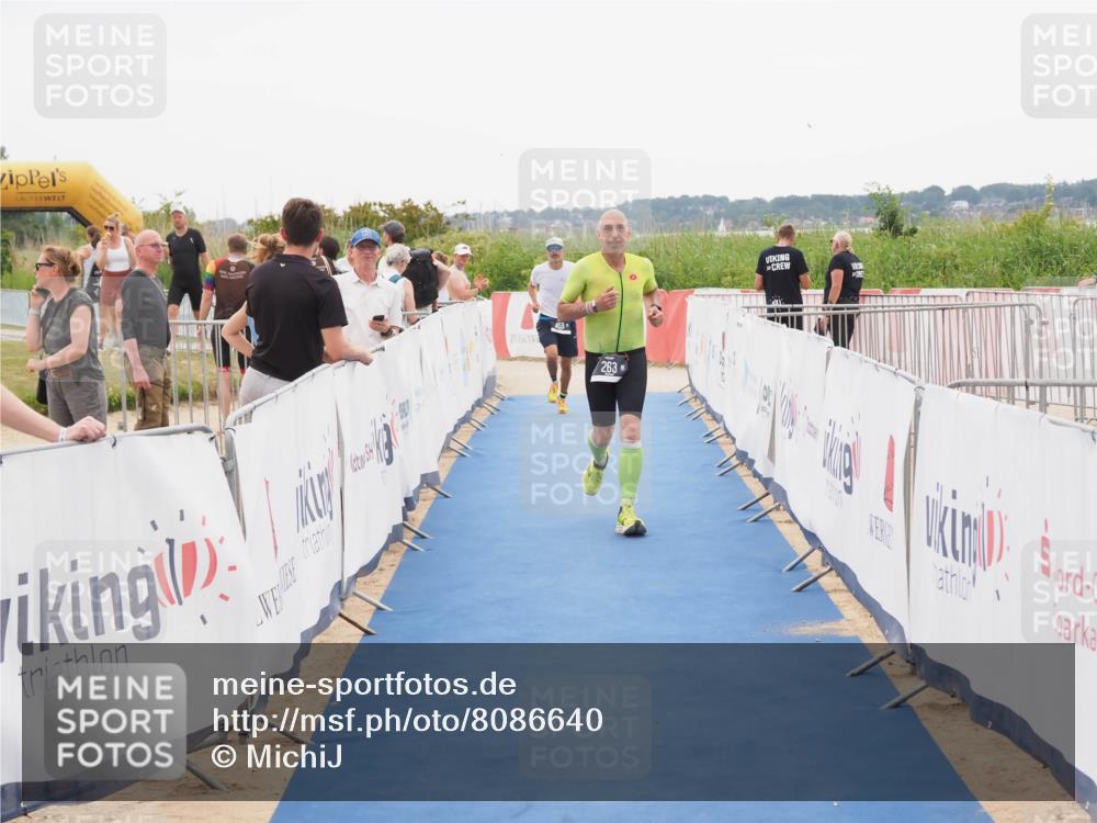 22.06.2025 - Viking Triathlon MichiJ http://msf.ph/oto/8086640 22.06.2025 16:16:50 Ziel 263, 459 meine-sportfotos.de