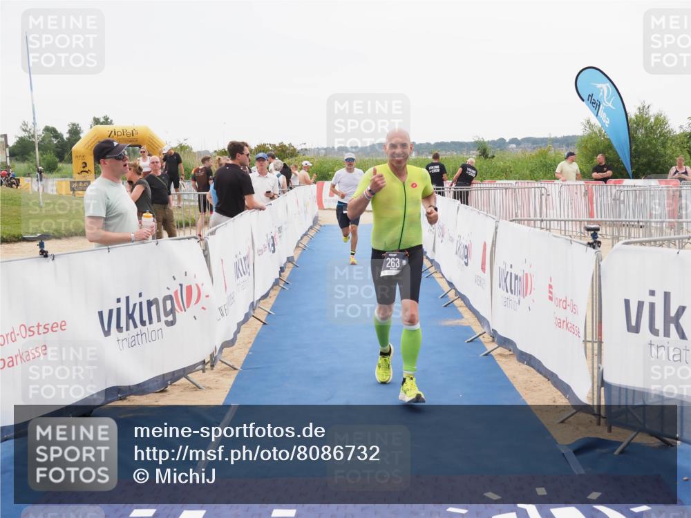 22.06.2025 - Viking Triathlon MichiJ http://msf.ph/oto/8086732 22.06.2025 16:16:52 Ziel 263, 459 meine-sportfotos.de