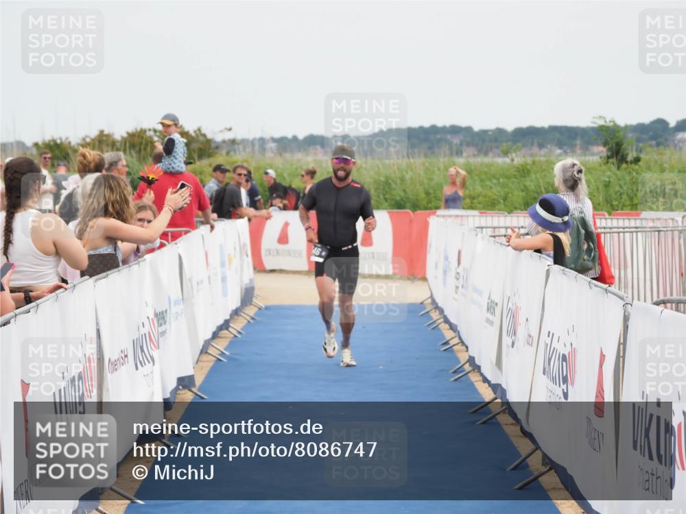 22.06.2025 - Viking Triathlon MichiJ http://msf.ph/oto/8086747 22.06.2025 14:48:42 Ziel 546 meine-sportfotos.de