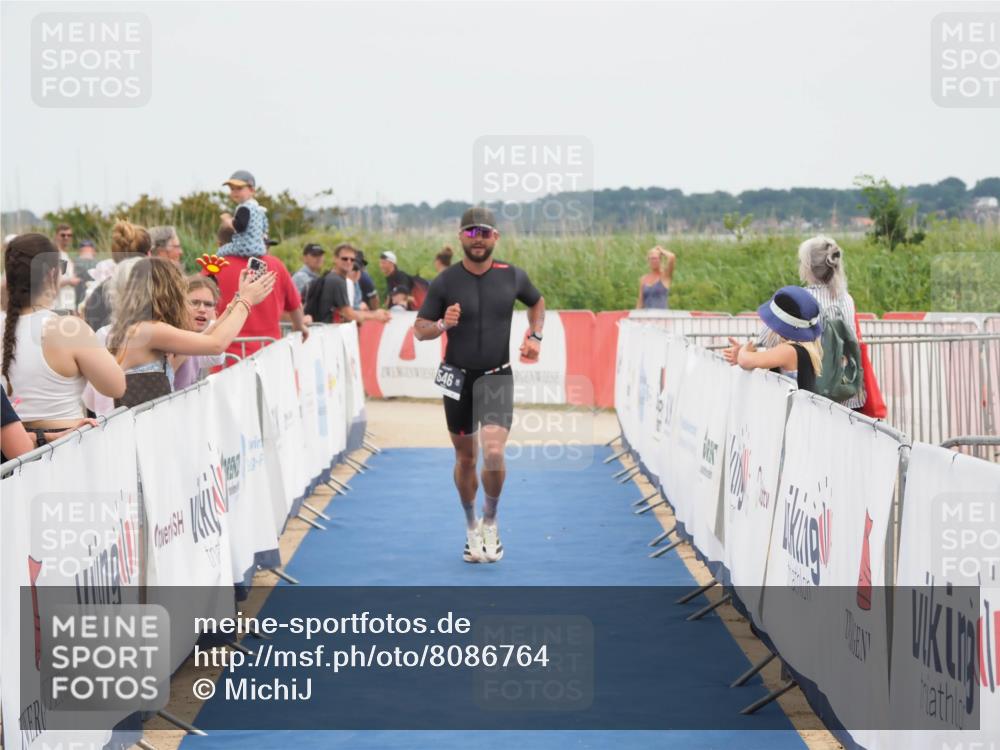 22.06.2025 - Viking Triathlon MichiJ http://msf.ph/oto/8086764 22.06.2025 14:48:42 Ziel 546 meine-sportfotos.de