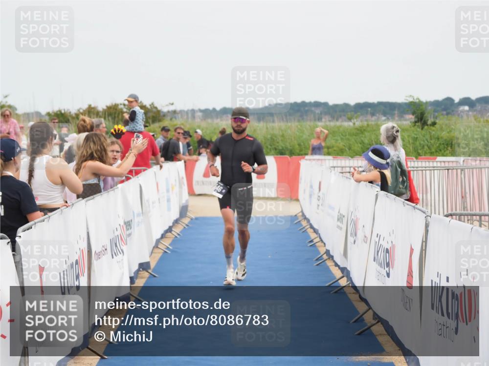 22.06.2025 - Viking Triathlon MichiJ http://msf.ph/oto/8086783 22.06.2025 14:48:43 Ziel 546 meine-sportfotos.de