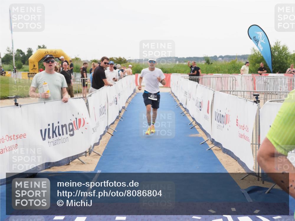 22.06.2025 - Viking Triathlon MichiJ http://msf.ph/oto/8086804 22.06.2025 16:16:53 Ziel 263, 459 meine-sportfotos.de