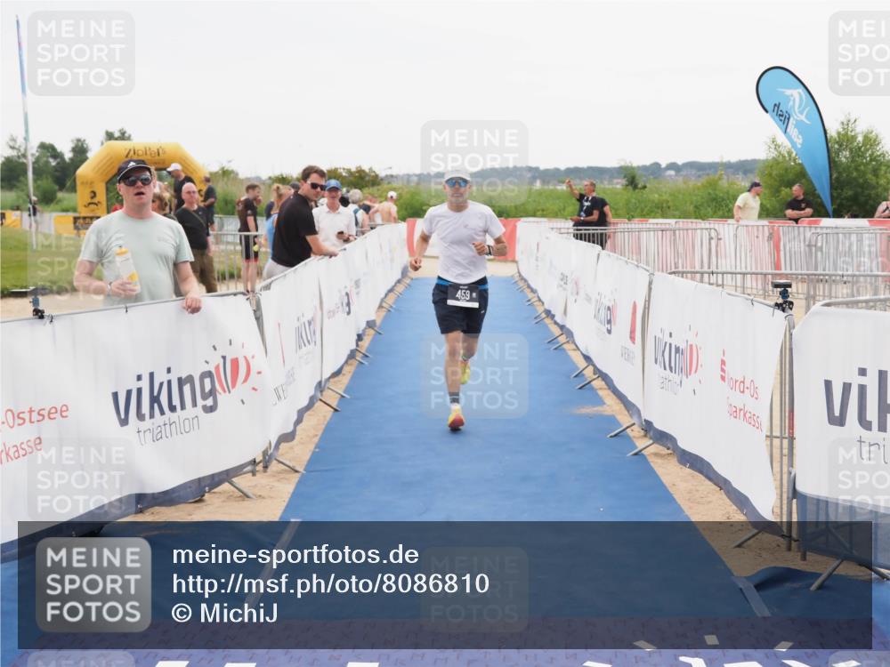 22.06.2025 - Viking Triathlon MichiJ http://msf.ph/oto/8086810 22.06.2025 16:16:53 Ziel 263, 459 meine-sportfotos.de