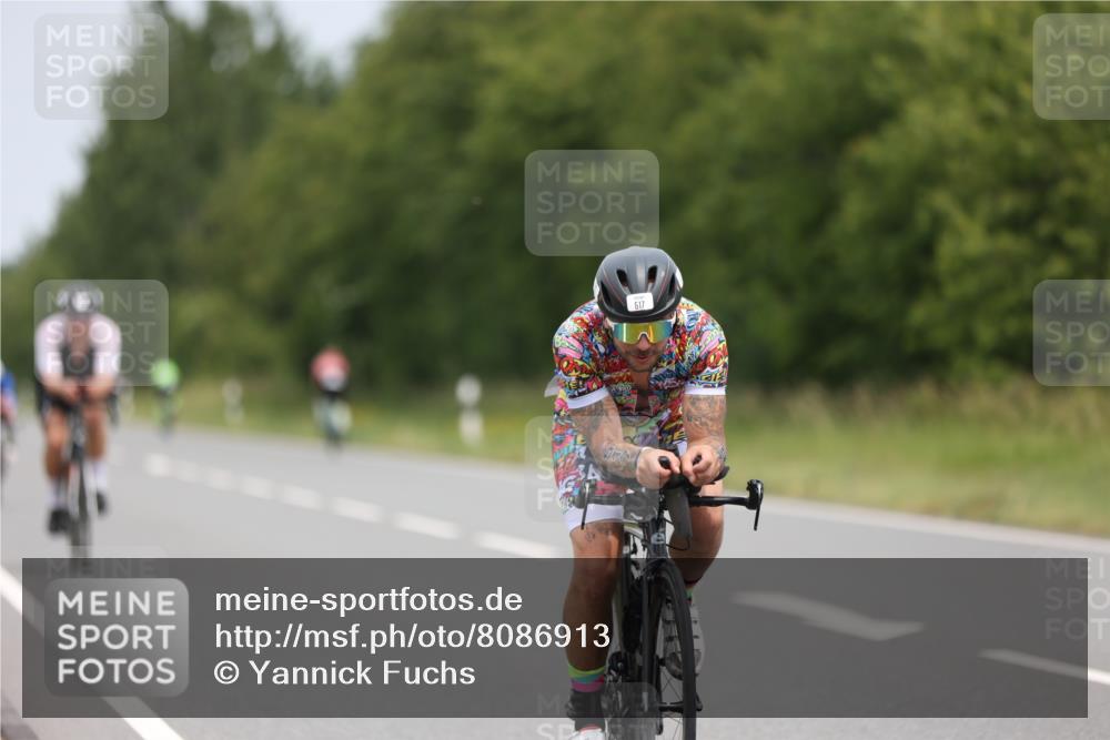 22.06.2025 - Viking Triathlon Yannick Fuchs http://msf.ph/oto/8086913 22.06.2025 12:47:22 Radfahren 42, 137, 224, 233, 343, 410, 517 meine-sportfotos.de