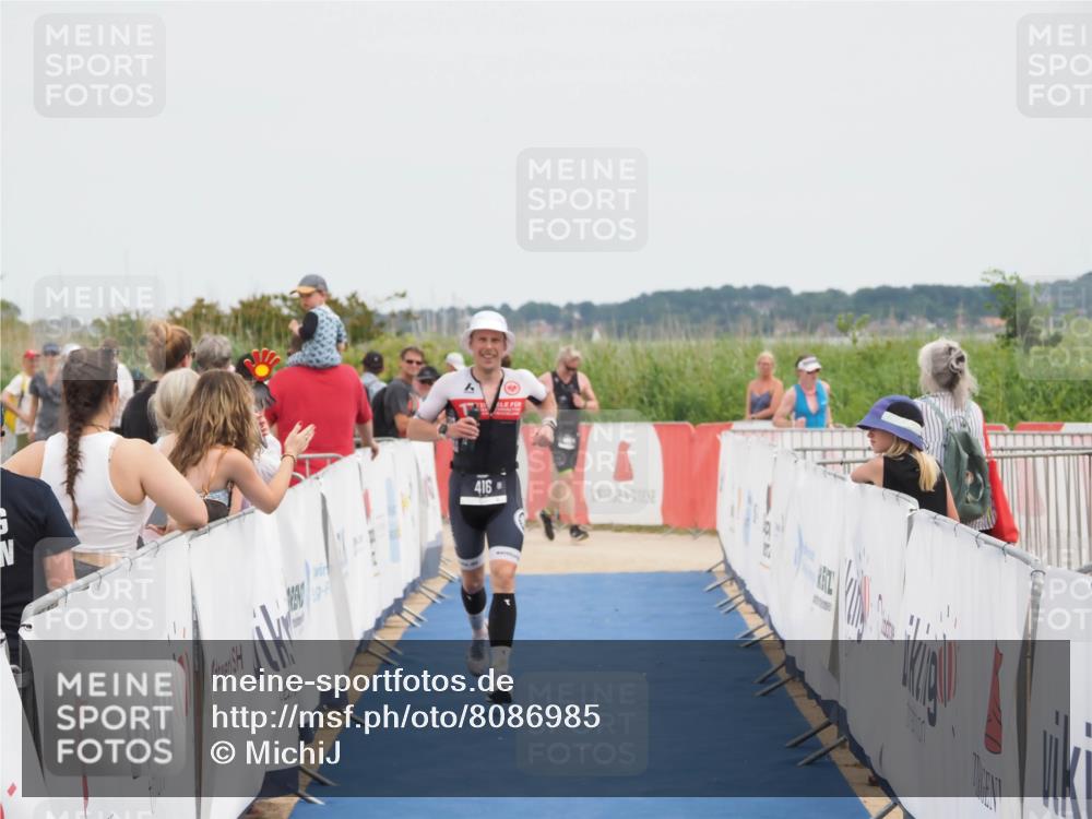 22.06.2025 - Viking Triathlon MichiJ http://msf.ph/oto/8086985 22.06.2025 14:49:06 Ziel 416 meine-sportfotos.de