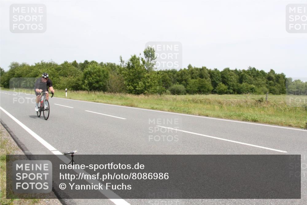 22.06.2025 - Viking Triathlon Yannick Fuchs http://msf.ph/oto/8086986 22.06.2025 13:18:42 Radfahren 69, 452 meine-sportfotos.de