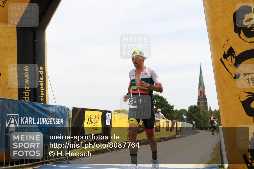 22.06.2025 - Viking Triathlon H.Heesch http://msf.ph/oto/8087764 22.06.2025 12:50:09 Laufen 33, 289 meine-sportfotos.de