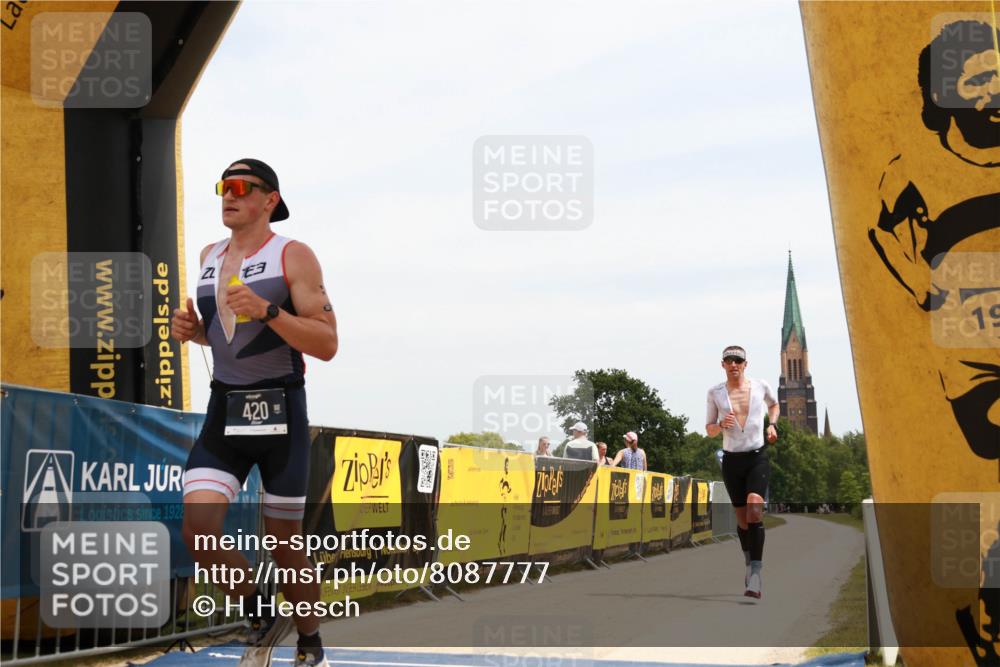 22.06.2025 - Viking Triathlon H.Heesch http://msf.ph/oto/8087777 22.06.2025 12:52:00 Laufen 99, 420 meine-sportfotos.de