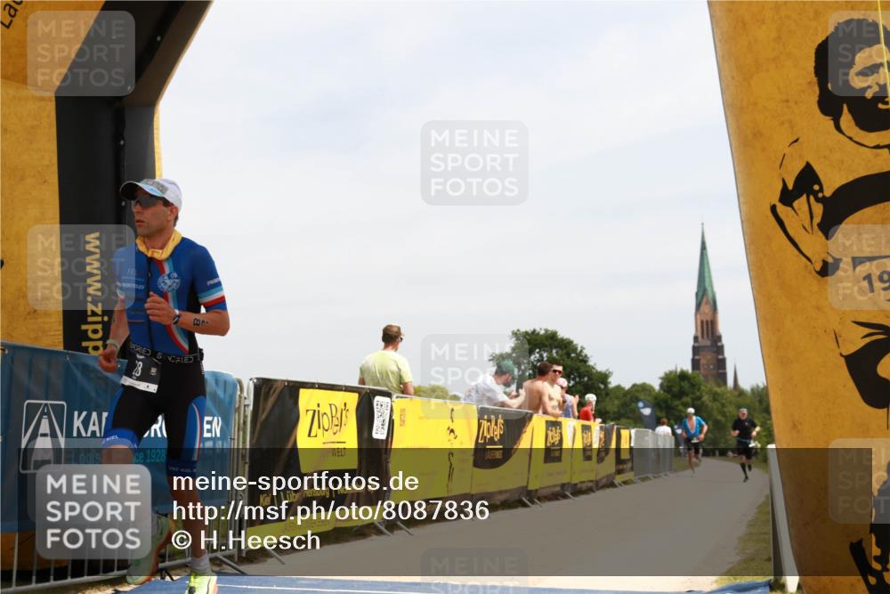 22.06.2025 - Viking Triathlon H.Heesch http://msf.ph/oto/8087836 22.06.2025 12:58:24 Laufen 28 meine-sportfotos.de