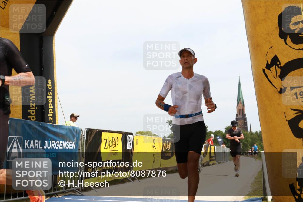 22.06.2025 - Viking Triathlon H.Heesch http://msf.ph/oto/8087876 22.06.2025 13:01:58 Laufen 271, 288, 555 meine-sportfotos.de