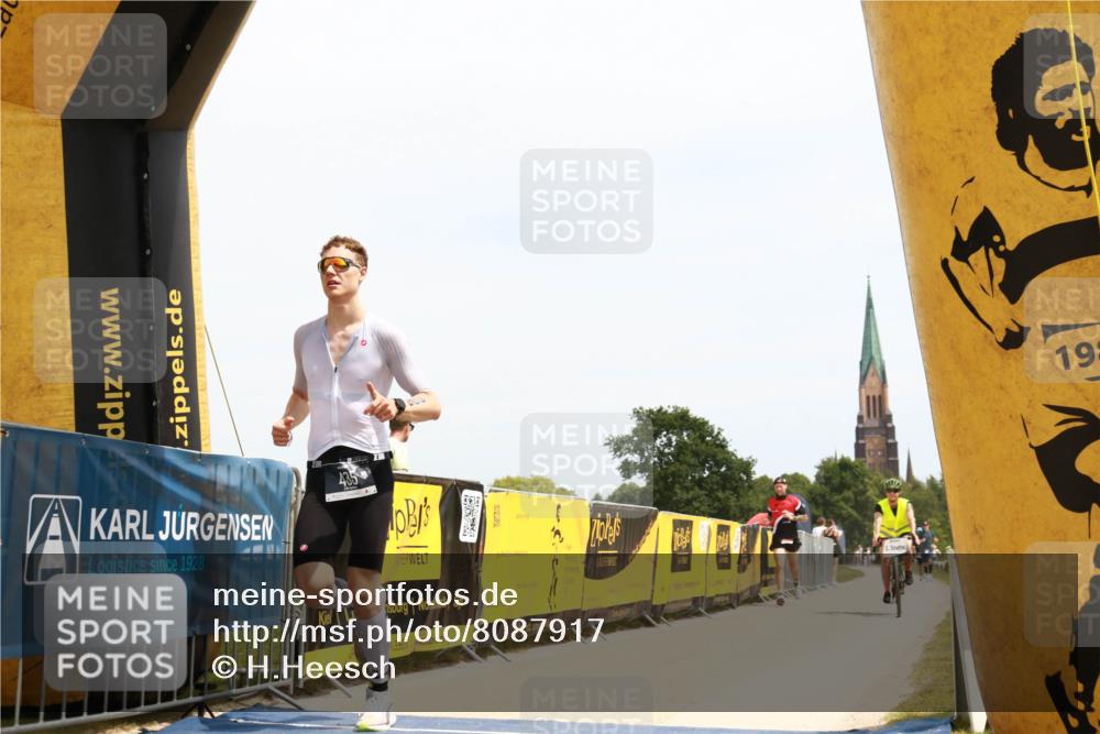 22.06.2025 - Viking Triathlon H.Heesch http://msf.ph/oto/8087917 22.06.2025 13:04:36 Laufen 1, 435, 527, 536, 641, 654 meine-sportfotos.de