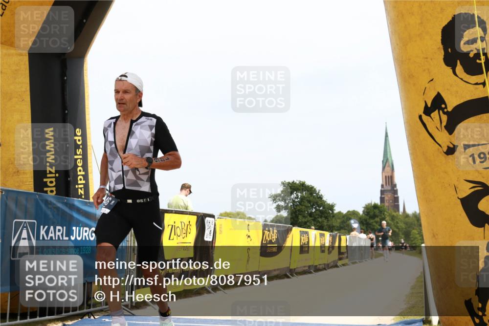 22.06.2025 - Viking Triathlon H.Heesch http://msf.ph/oto/8087951 22.06.2025 13:05:44 Laufen 146, 316, 348, 414 meine-sportfotos.de