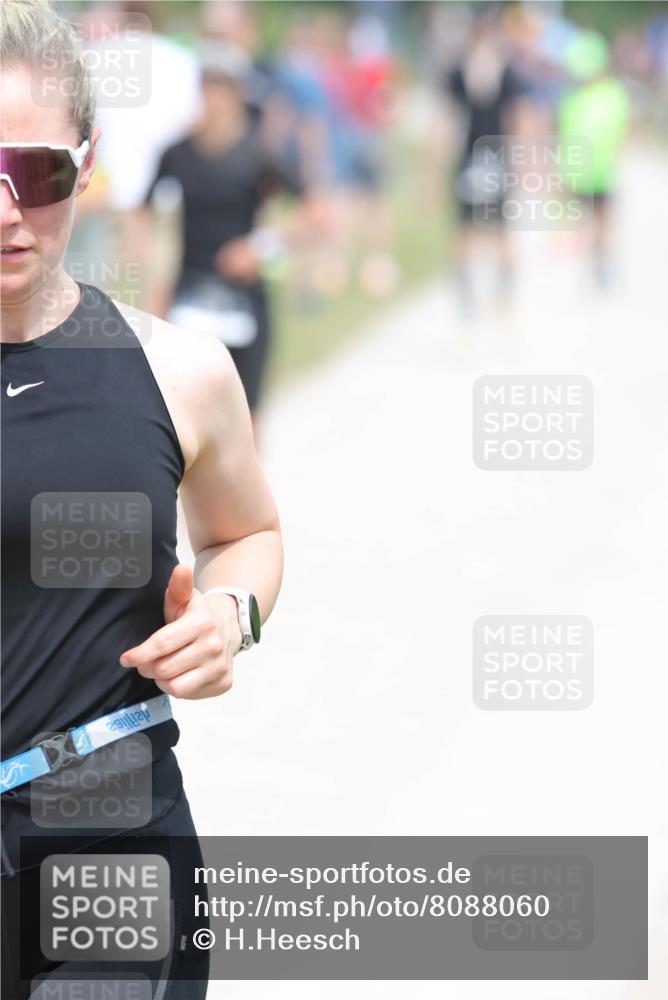 22.06.2025 - Viking Triathlon H.Heesch http://msf.ph/oto/8088060 22.06.2025 14:54:50 Laufen 26, 208, 278, 344 meine-sportfotos.de