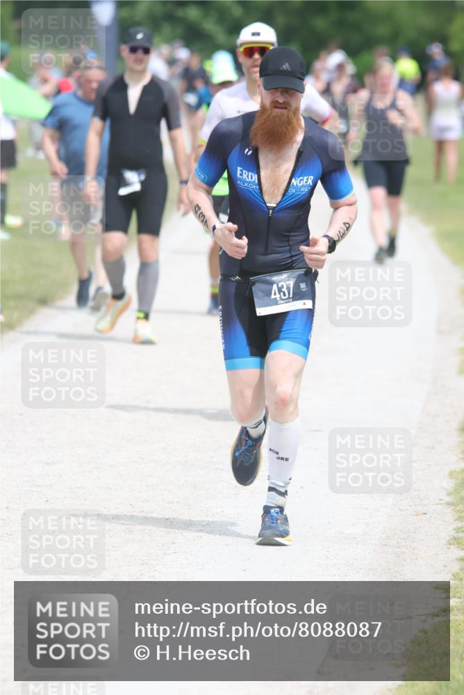 22.06.2025 - Viking Triathlon H.Heesch http://msf.ph/oto/8088087 22.06.2025 14:54:56 Laufen 26, 209, 278, 437 meine-sportfotos.de