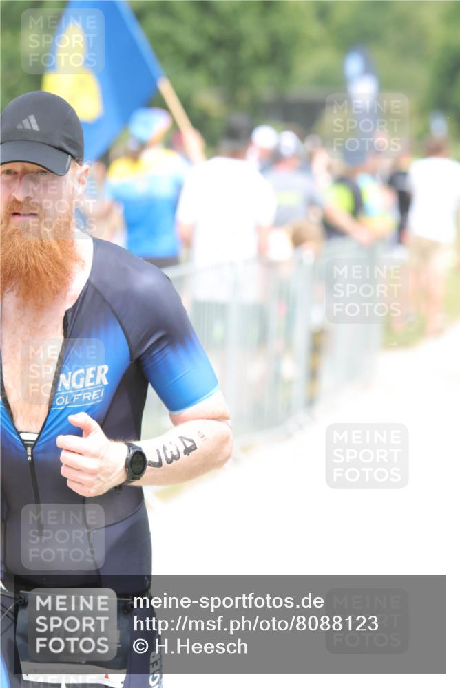 22.06.2025 - Viking Triathlon H.Heesch http://msf.ph/oto/8088123 22.06.2025 14:55:01 Laufen 209, 437 meine-sportfotos.de