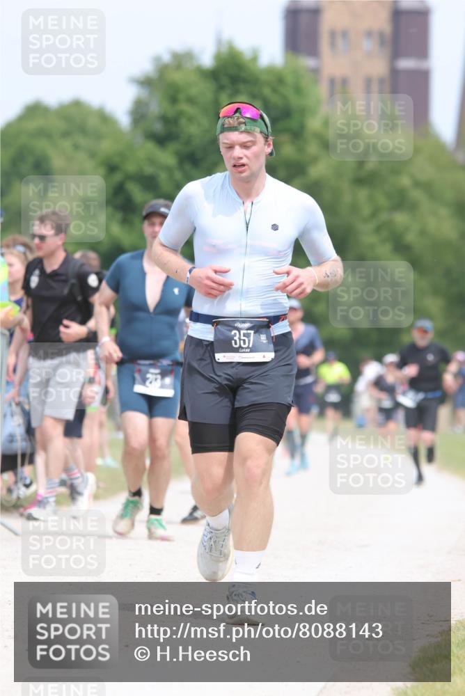 22.06.2025 - Viking Triathlon H.Heesch http://msf.ph/oto/8088143 22.06.2025 14:56:05 Laufen 167, 357 meine-sportfotos.de