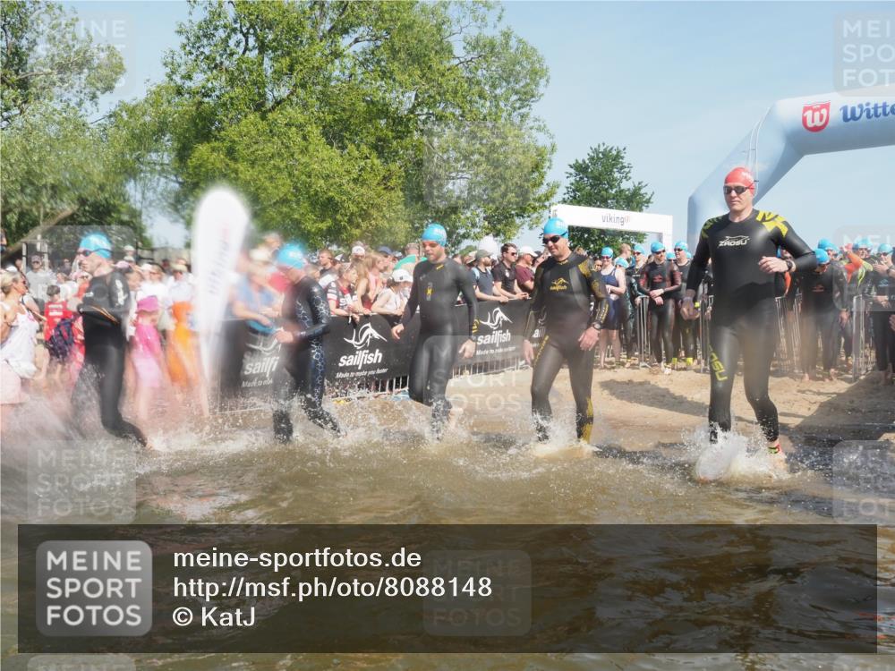 22.06.2025 - Viking Triathlon KatJ http://msf.ph/oto/8088148 22.06.2025 10:08:14 Schwimmen 37, 51, 106, 116, 133, 140, 206, 222, 225, 268, 364, 378, 403, 406, 410, 422, 466, 480, 543, 638 meine-sportfotos.de
