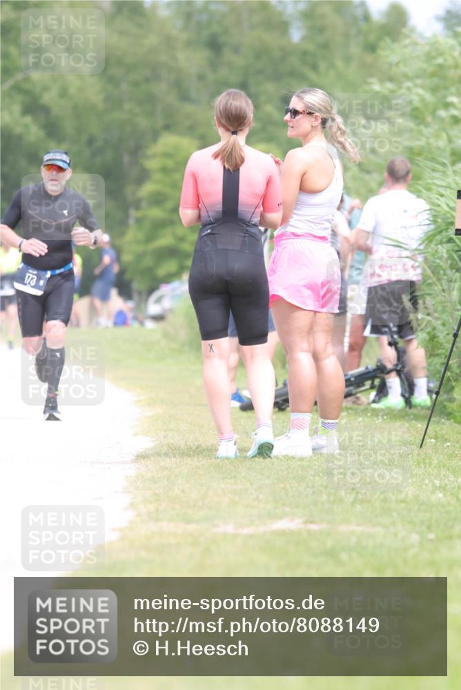 22.06.2025 - Viking Triathlon H.Heesch http://msf.ph/oto/8088149 22.06.2025 14:56:09 Laufen 173, 213, 357, 524 meine-sportfotos.de