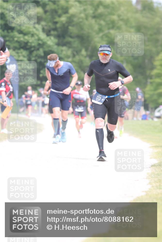 22.06.2025 - Viking Triathlon H.Heesch http://msf.ph/oto/8088162 22.06.2025 14:56:10 Laufen 173, 213, 357, 524 meine-sportfotos.de