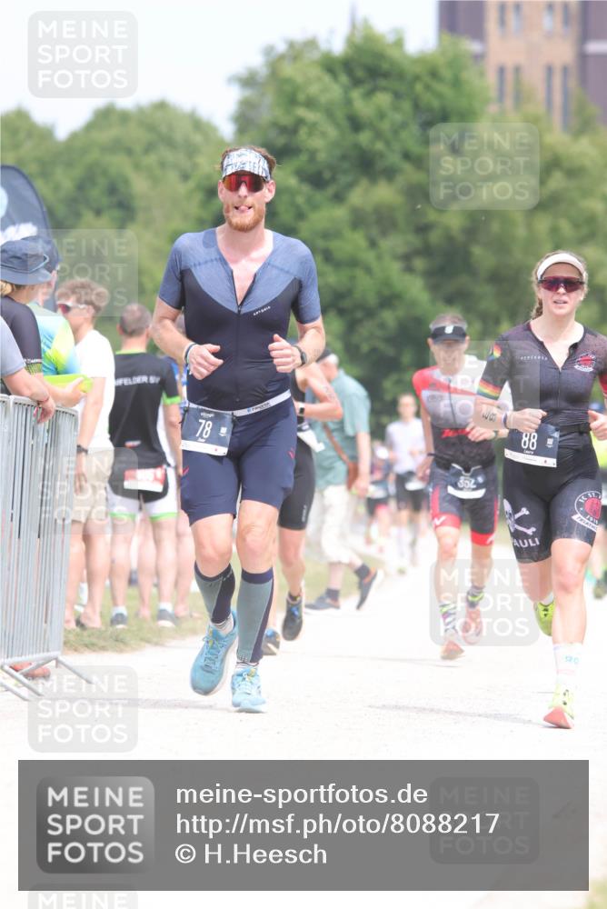 22.06.2025 - Viking Triathlon H.Heesch http://msf.ph/oto/8088217 22.06.2025 14:56:18 Laufen 78, 88, 173, 213, 352, 524 meine-sportfotos.de