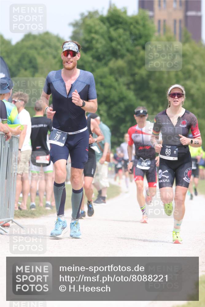 22.06.2025 - Viking Triathlon H.Heesch http://msf.ph/oto/8088221 22.06.2025 14:56:18 Laufen 78, 88, 173, 213, 352, 524 meine-sportfotos.de