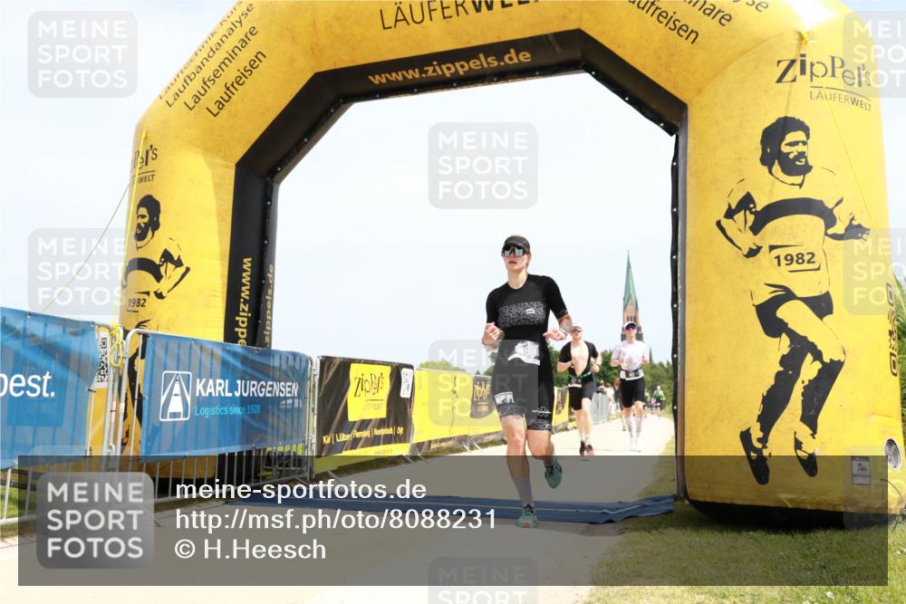 22.06.2025 - Viking Triathlon H.Heesch http://msf.ph/oto/8088231 22.06.2025 13:15:49 Laufen 117, 401, 549 meine-sportfotos.de