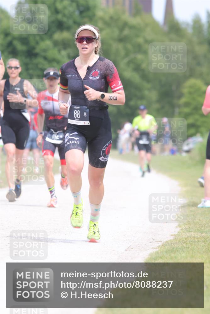 22.06.2025 - Viking Triathlon H.Heesch http://msf.ph/oto/8088237 22.06.2025 14:56:19 Laufen 78, 88, 173, 213, 352, 524 meine-sportfotos.de