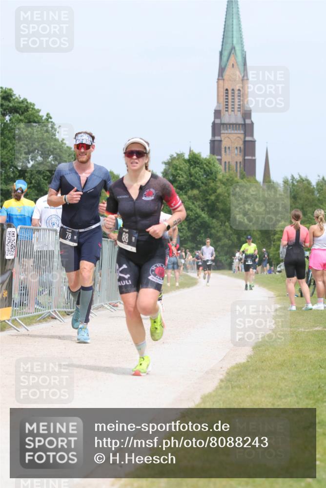 22.06.2025 - Viking Triathlon H.Heesch http://msf.ph/oto/8088243 22.06.2025 14:56:21 Laufen 78, 88, 267, 352 meine-sportfotos.de