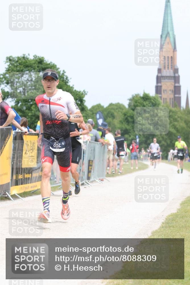 22.06.2025 - Viking Triathlon H.Heesch http://msf.ph/oto/8088309 22.06.2025 14:56:24 Laufen 78, 88, 267, 352 meine-sportfotos.de