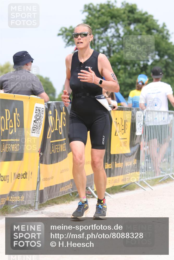 22.06.2025 - Viking Triathlon H.Heesch http://msf.ph/oto/8088328 22.06.2025 14:56:26 Laufen 78, 267, 352 meine-sportfotos.de