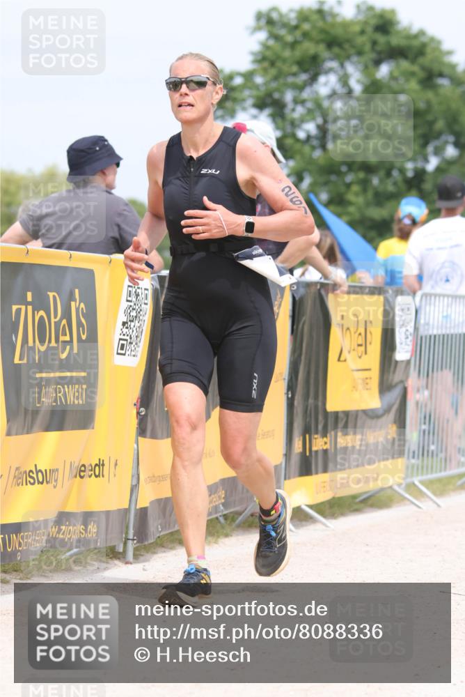 22.06.2025 - Viking Triathlon H.Heesch http://msf.ph/oto/8088336 22.06.2025 14:56:26 Laufen 78, 267, 352 meine-sportfotos.de